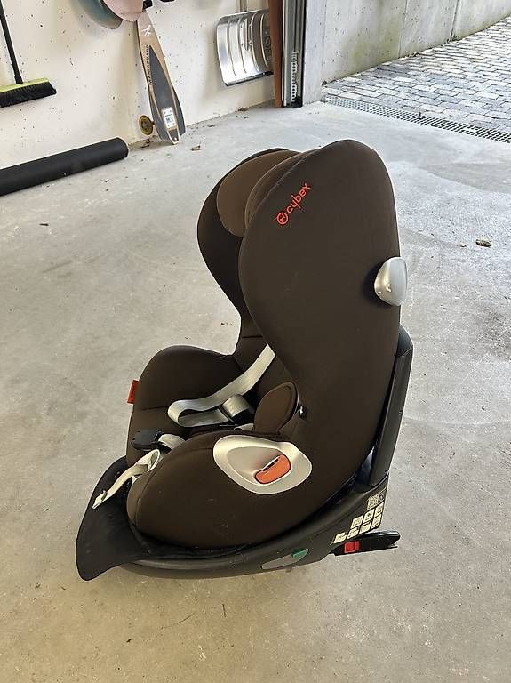 Seggiolini per auto: Kindersitz Cybex Sirona Isofix Braun – Usato da Bad Zurzach venduto da Balu1989 2