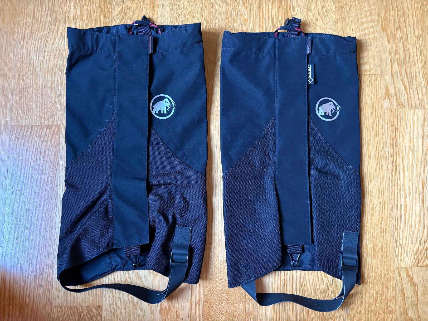 Mammut Stinchiere & Fasciature: Mammut Gamaschen Gore-Tex – Usato da Zürich venduto da Fabienne059