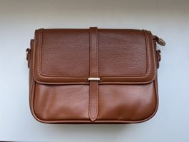 braune Ledertasche