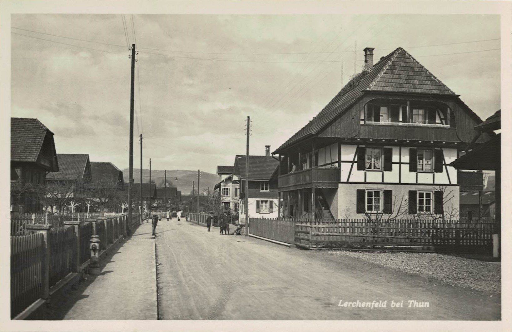 Cartoline postali: Thun BE Lerchenfeld Ortsansicht Nr.12049 , ca.1940 – Usato da Solothurn venduto da Bepposol