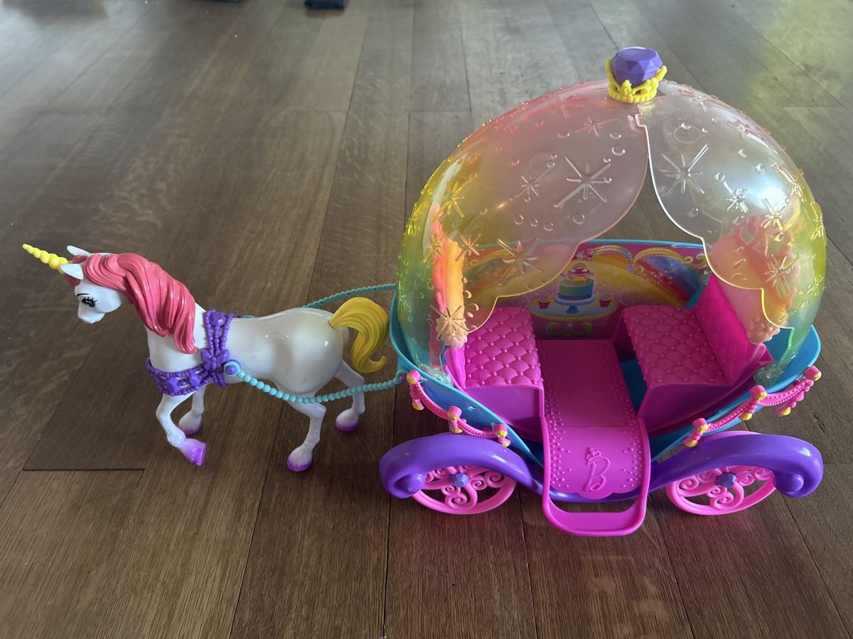 Giocattoli: Barbie Kutsche mit Pferd – Usato da Liebefeld venduto da heblow 1