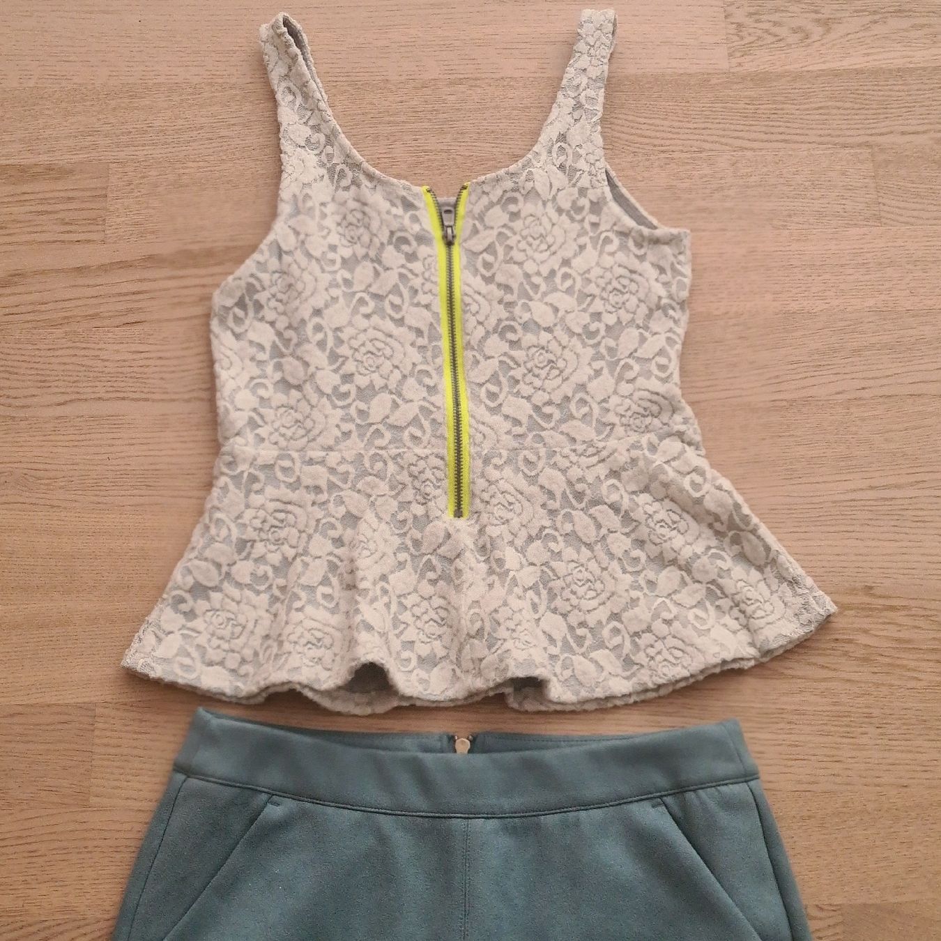 Lots de vêtements: Damen Jupe + Oberteil Gr. S – D'occasion à Steinen par turbogeiss99 1