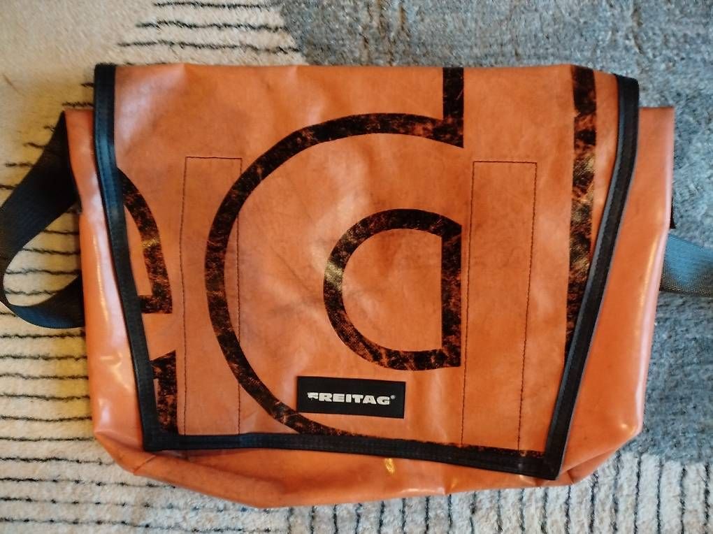 Sacs: Borsa tracolla Freitag modello G 5.1 – Neuf avec emballage d'origine à Carabbia par ele_wy8z 2