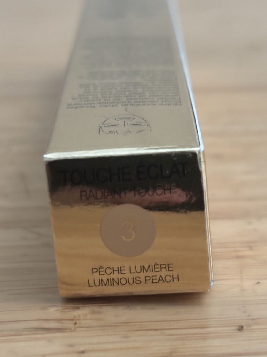 Maquillage: Touche éclat illuminateur YSL – Neuf avec emballage d'origine à Lausanne par Aylinou 1