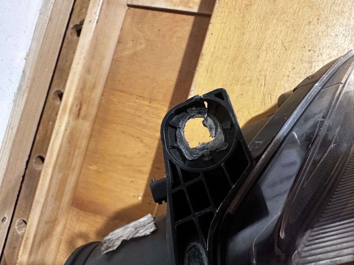 Scheinwerfer: Saab 9-3 Scheinwerfer Halogen Rechts – Gebraucht aus Unterkulm von YS3 2