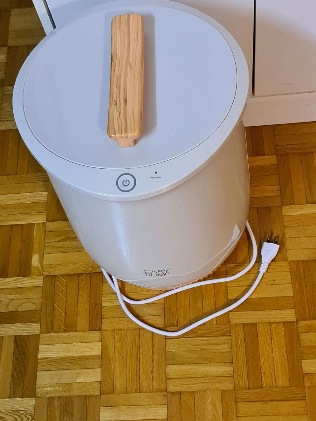 Radiateurs: Luxus EASY HOME Handtuchwärmer Eimer – D'occasion à Thun par erh_fs86 2