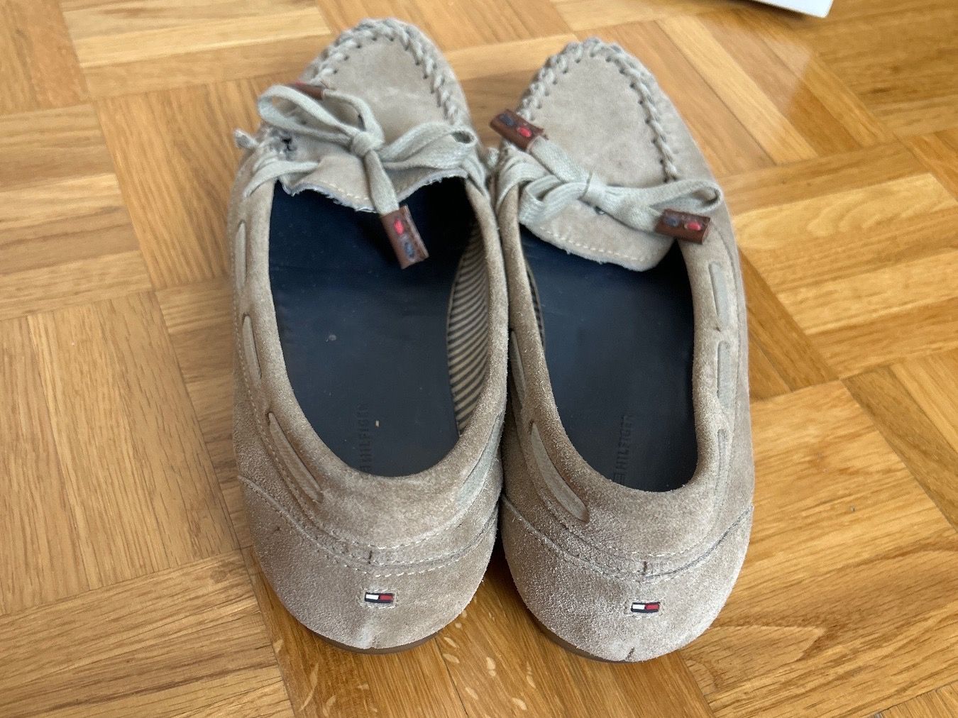 Tommy Hilfiger Damenschuhe: Mokassins aus Wildleder – Neu (gemäss Beschreibung) aus Zürich von 11Orchidee30 2