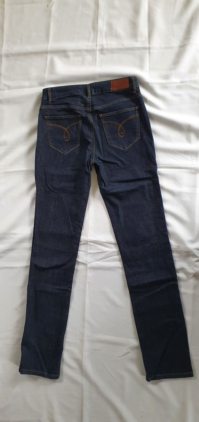 Jeans: Damen Jeans dunkelblau 36 – Usato da Niederbuchsiten venduto da klengyel 3