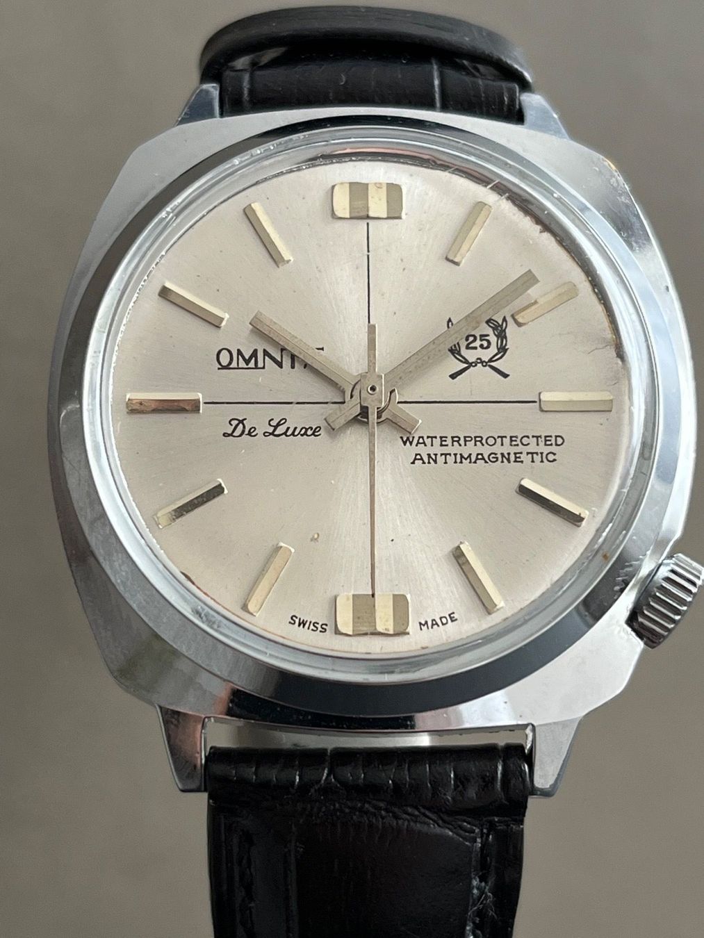 Orologi: Omnia Watch – Usato da Zollikofen venduto da Comcast 4