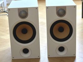 Enceintes B&W Bowers & Wilkins 685 S2