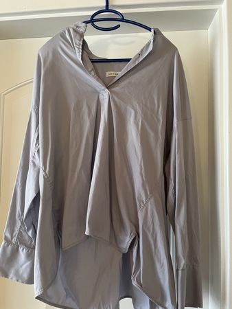 Lis Lareida Bluse Modell Curt hellblau Grösse 40 neuwertig
