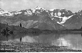 Oberblegisee mit Hausstockkette