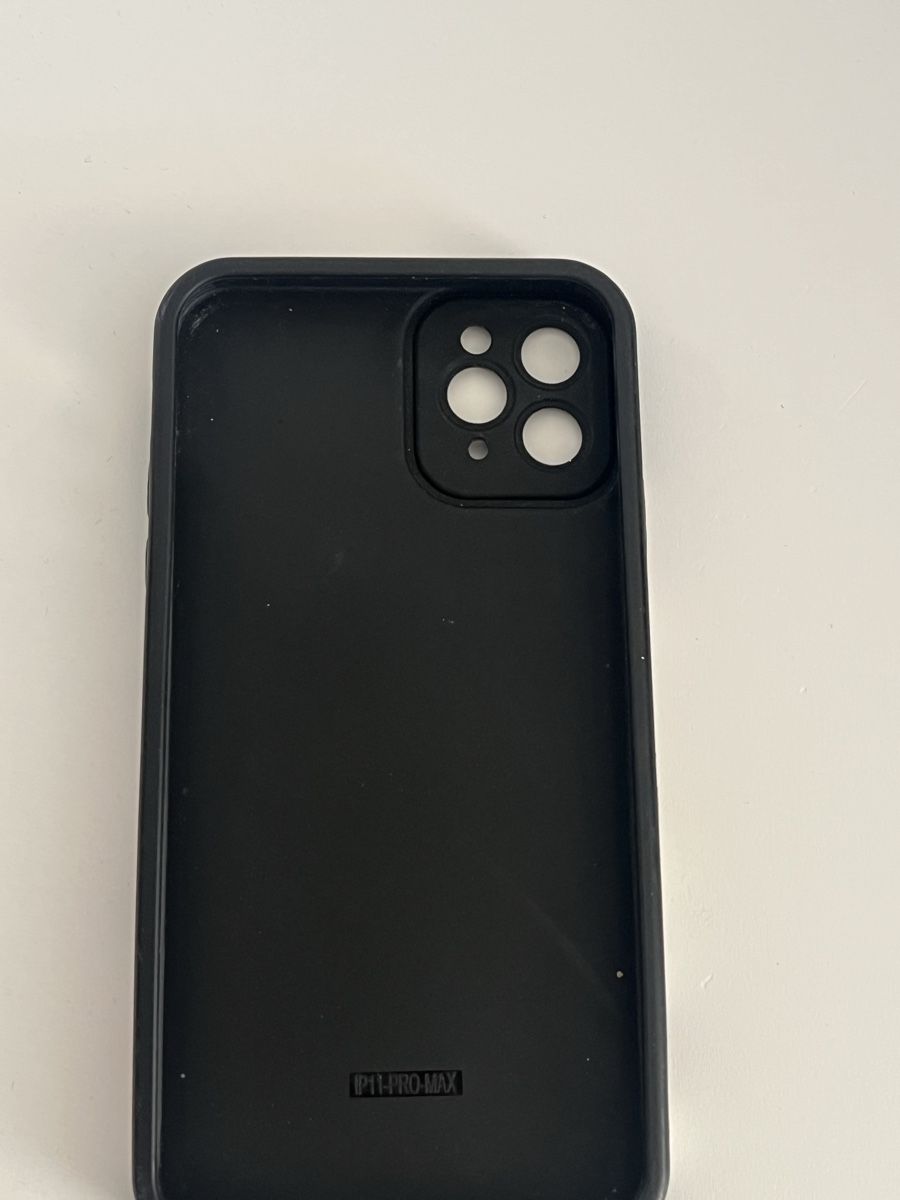 Apple Handys / Smartphones: iPhone 11 Pro Max Hülle – Gebraucht aus Altdorf UR von JanAil 1