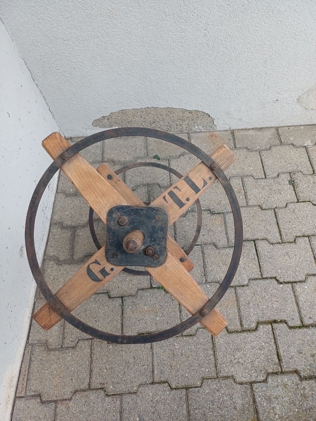 Tubi & Tubi flessibili: Antiker Feuerwehrschlauchhaspel – Usato da Aarwangen venduto da chr_tdh2 2