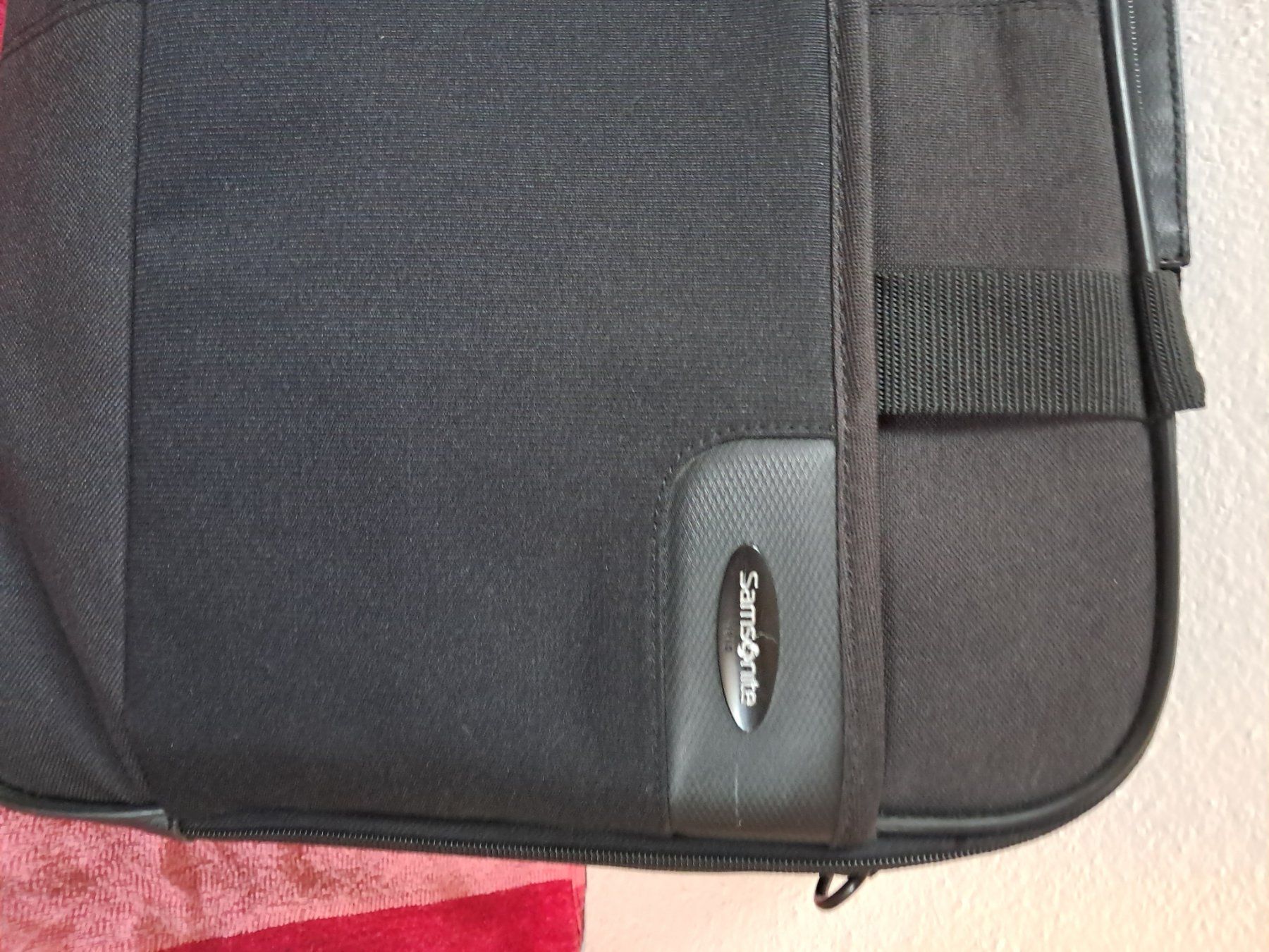 PC: Sac à ordinateur – Usato da moutier venduto da Dupont50 5