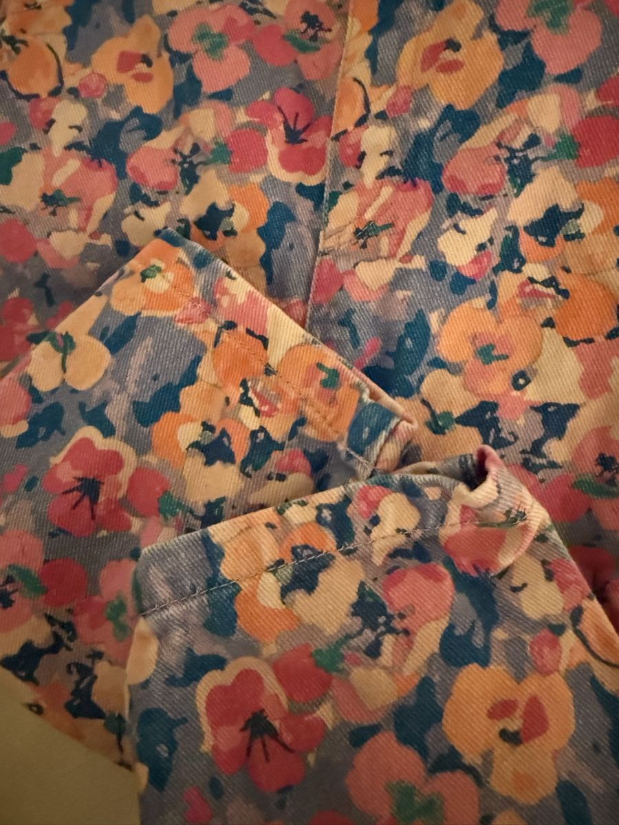 Hosen: Favorite People Latzhose 2y – Gebraucht aus Basel von rara1989 2