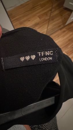 TFNC London Paillettenkleid schwarz glitzernd Gr. M neuwe...
