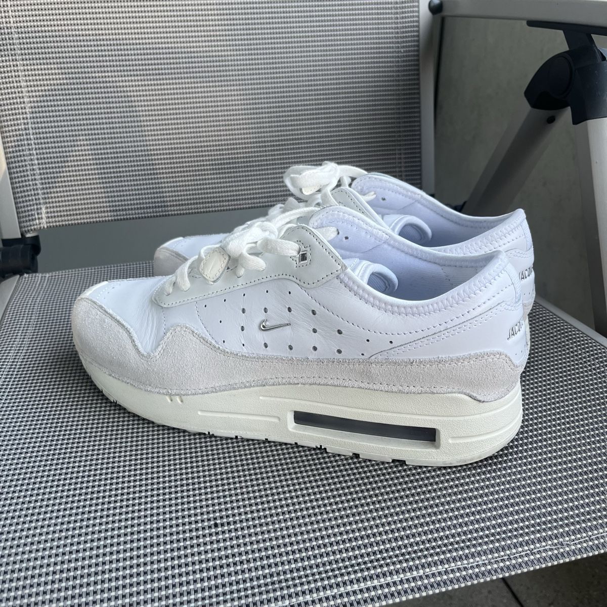 Nike Scarpe da uomo: Nike Air Max 1 x Jaquemus EU 44.5 – Usato da Winterthur venduto da LaBodega 2