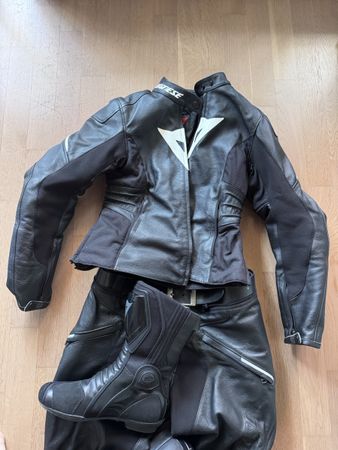 Dainese Lederkombi Damen, sehr guter Zustand