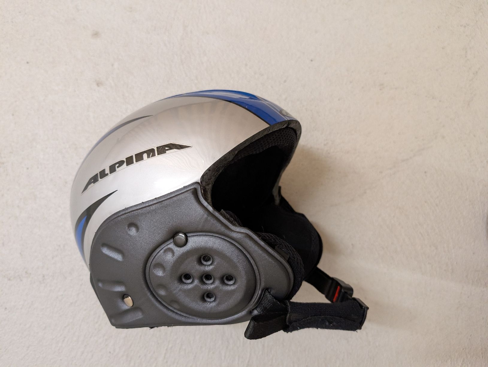 Alpina Caschi: Alpina Skihelm / Snowboardhelm, Gr. 52-56 cm – Usato da Dübendorf venduto da travelfreak