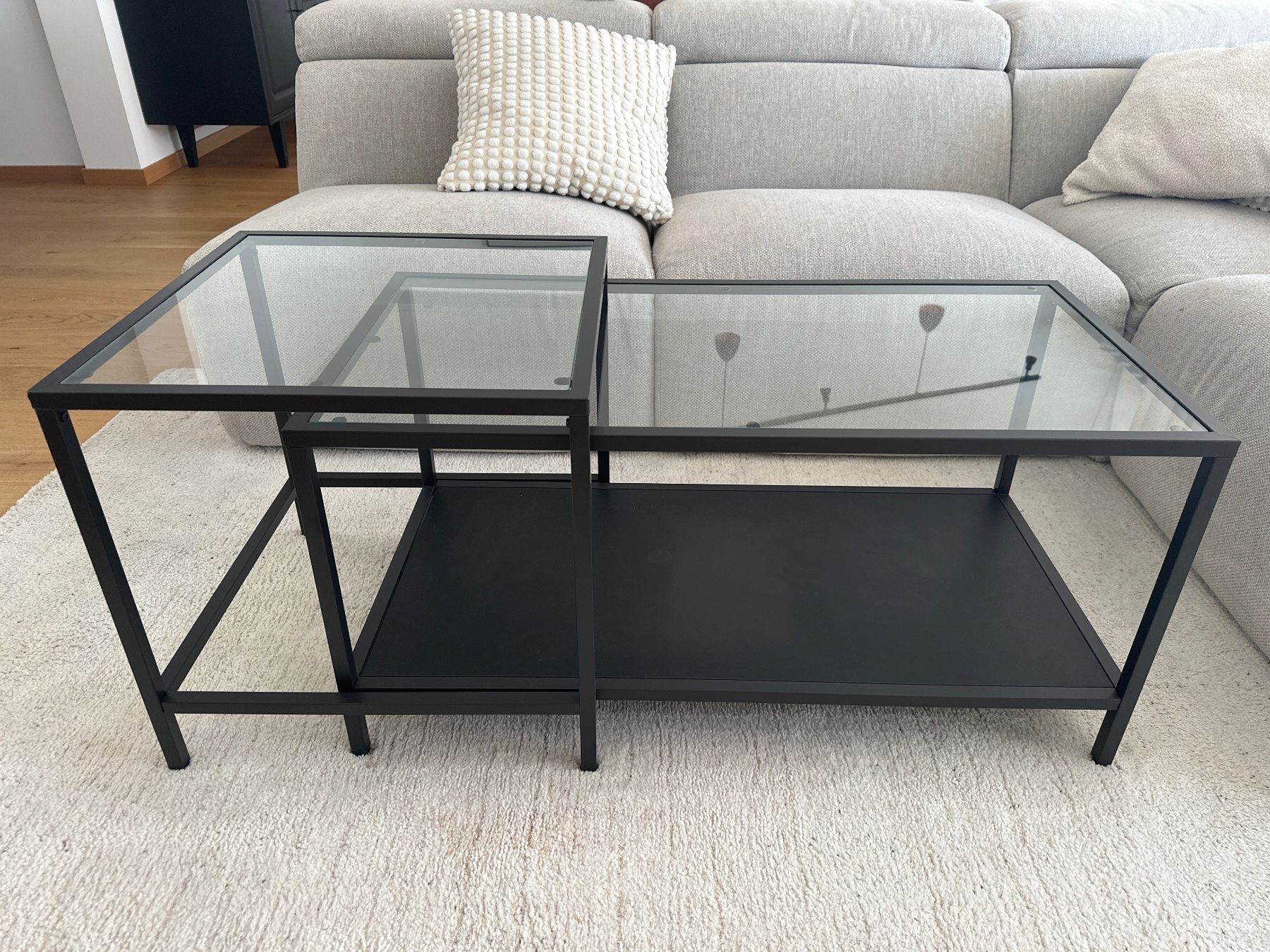 Ikea Tables: Table basse IKEA VITTSJÖ – D'occasion à Conthey par ama_w9tl 1