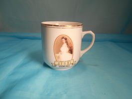 Tasse mit Sissi, der Kaiserin, Porzellan