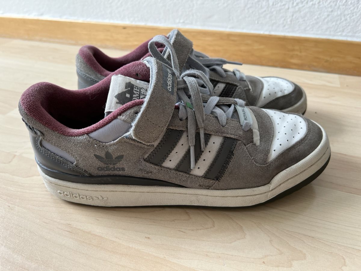 Adidas Herrenschuhe: Adidas low Forum Home Alone 2 Gr.43 1/3 – Gebraucht aus Siebnen von dte_9kmw 3