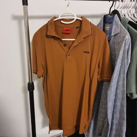 Polo HUGO BOSS couleur ocre taille S