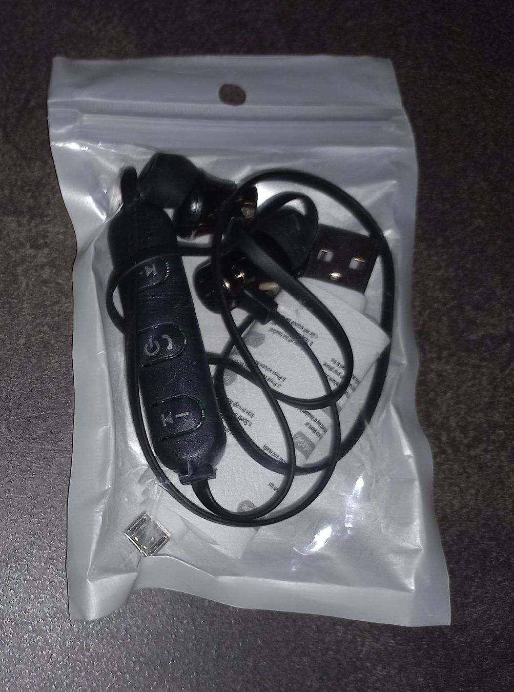 Cuffie: 1 In Ear Kopfhörer schwarz – Nuovo e nell'imballaggio originale da Baden venduto da rocket85 1
