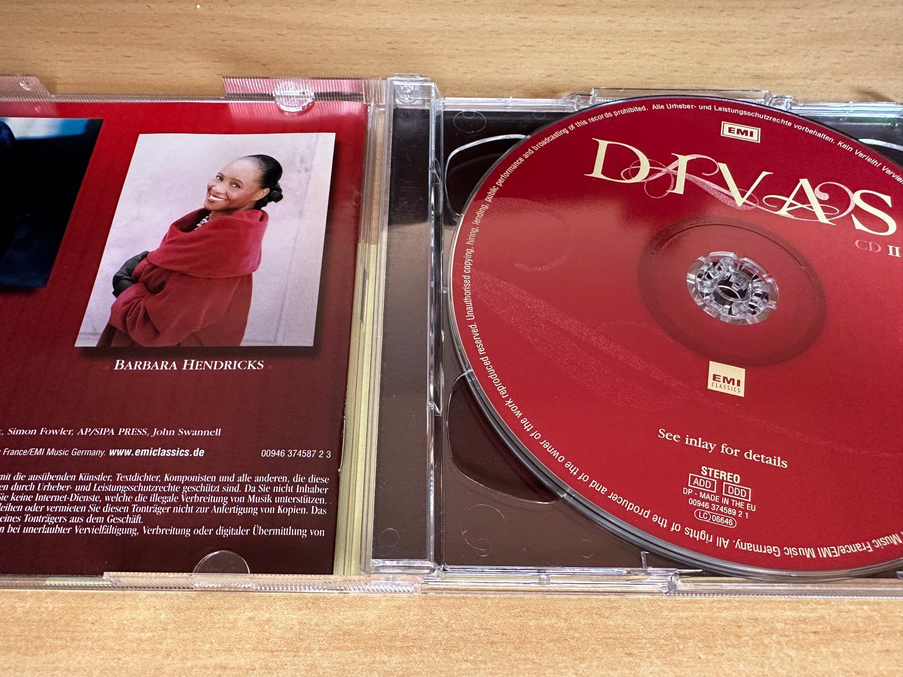 CDs: V1 Various - Divas - 2 CD – Gebraucht aus Rikon im Tösstal von Alpenmutz 2