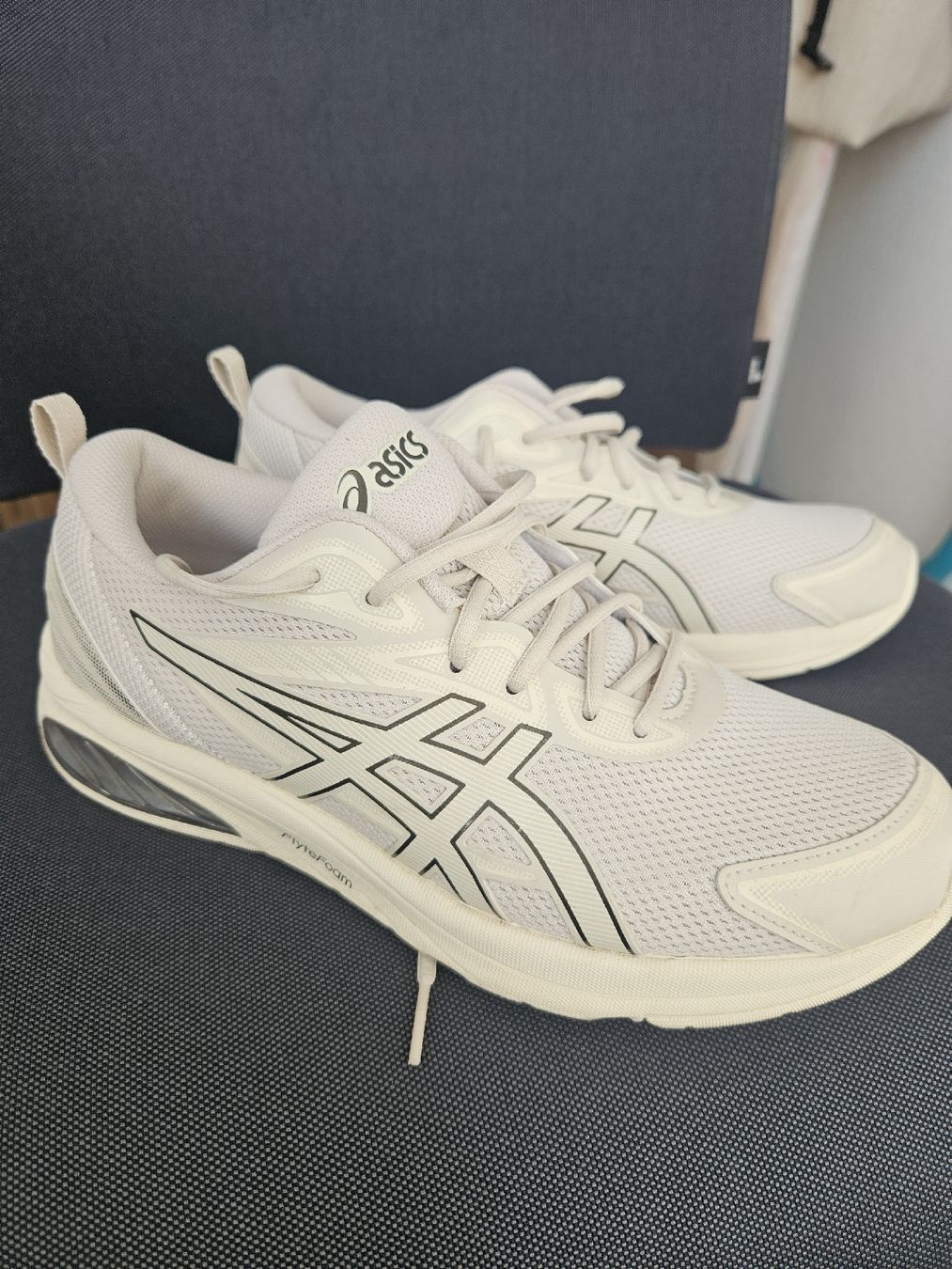 Asics Herrenschuhe: Asics Sneaker – Gebraucht aus Rorschacherberg von Oberhaupt79