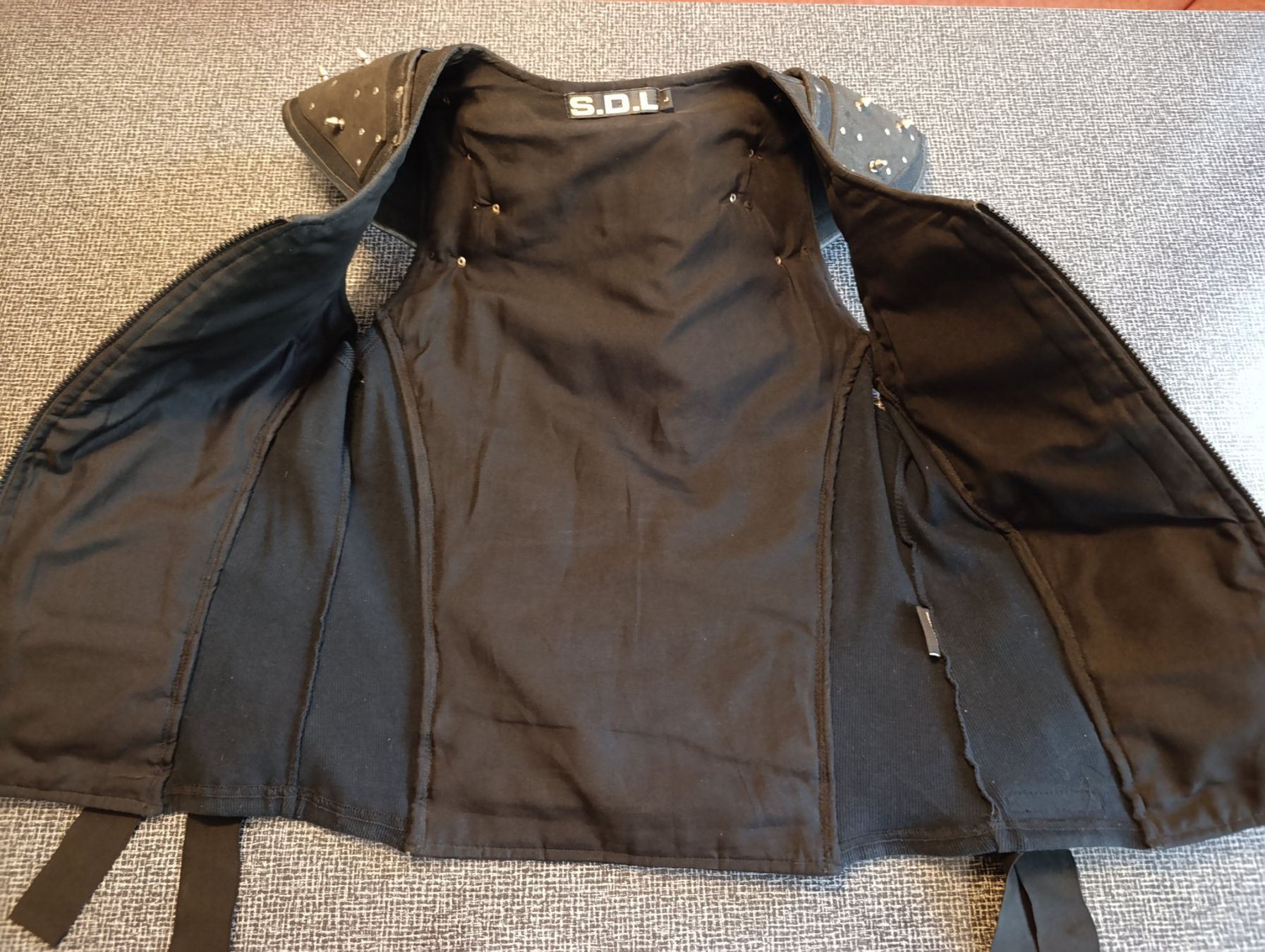 Giacche: S.D.L. Veste - Gothic Cyber Metal Visual Kei – Usato da Oftringen venduto da marsvolta 4