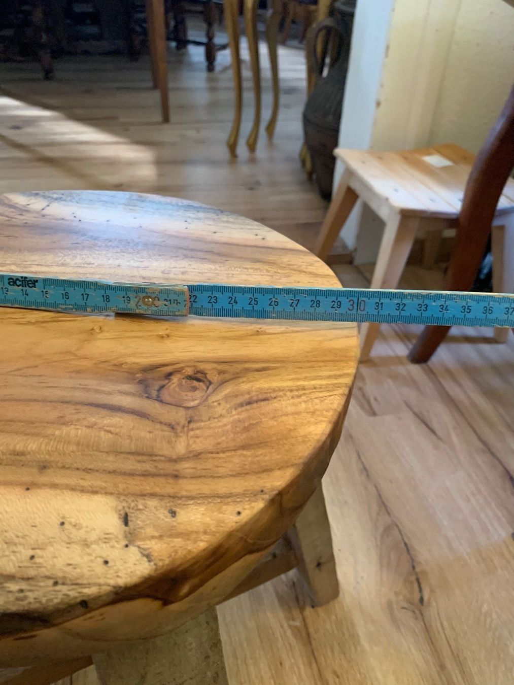 Tabourets: Rustikaler Hocker – D'occasion à Flawil par Naphtali 4