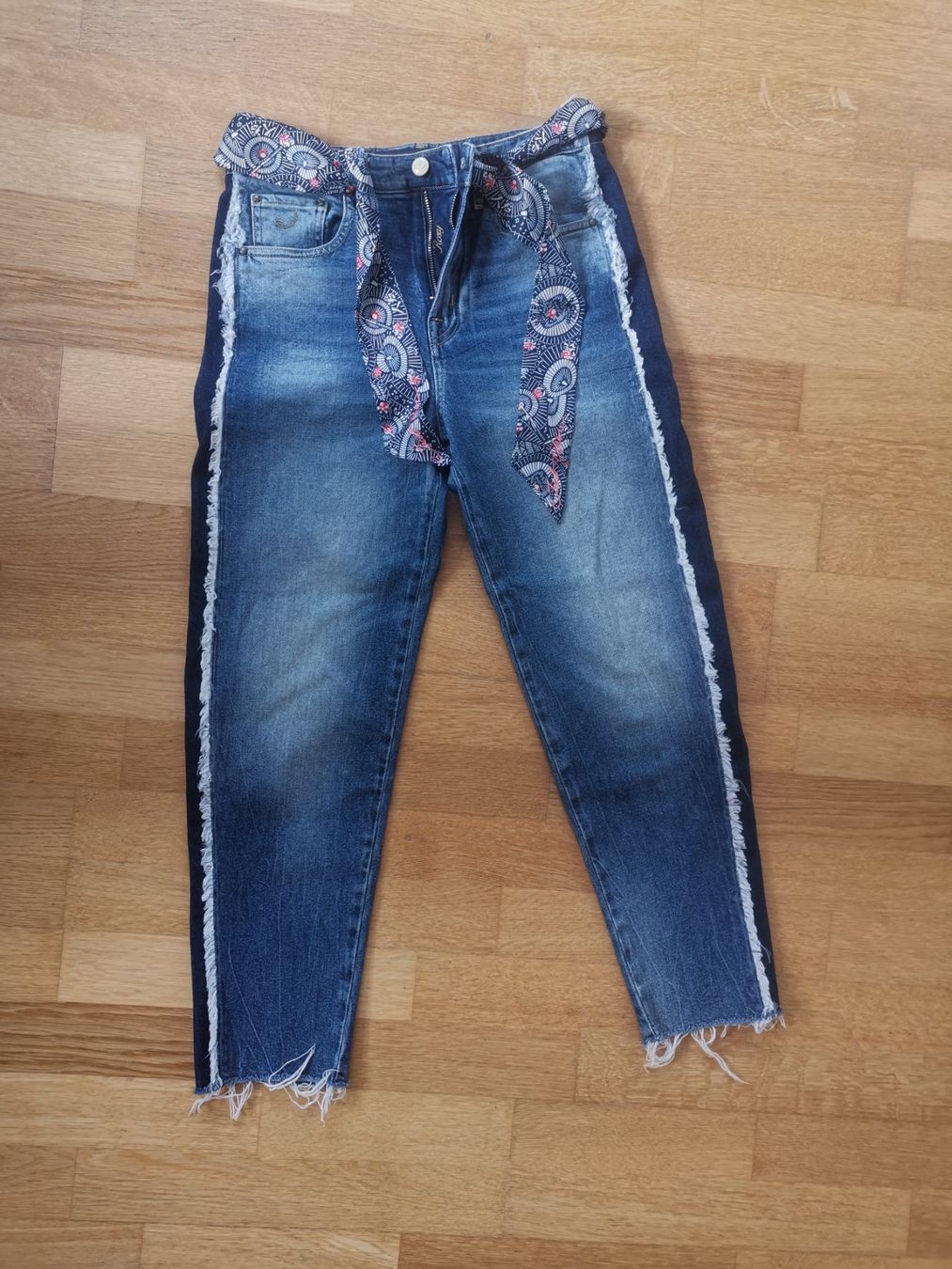 Jeans: Jacob Cohen Jeans – Gebraucht aus Uerikon von pink_flamingo
