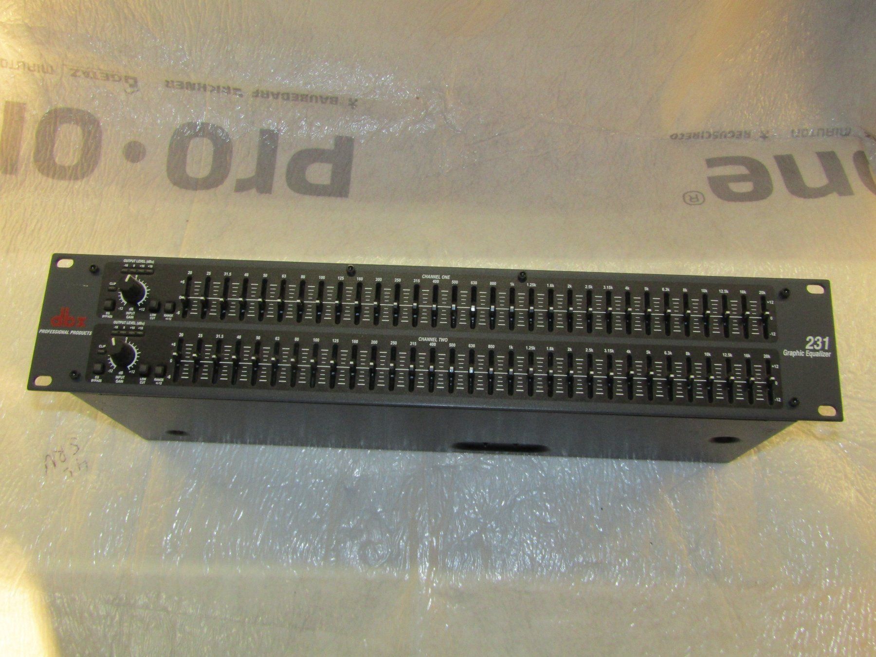 Dbx Equalizzatori: DBX 231 Graphic Equalizer 2 X 31 Band NEU – Nuovo (secondo la descrizione) da Wädenswil venduto da verebe 4