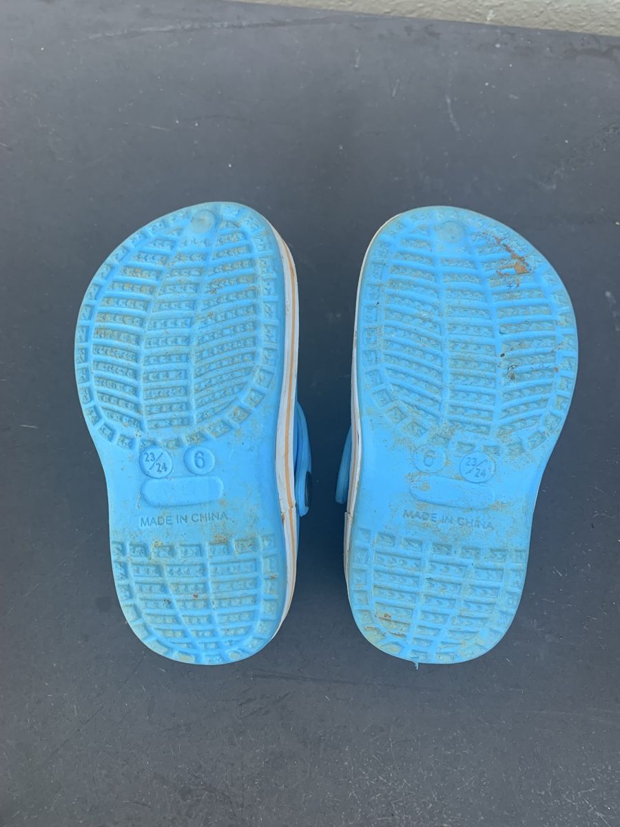 Scarpe per ragazzi: Kinder Clogs blau Grösse 23/24 – Usato da Laufen venduto da Twingi33 1