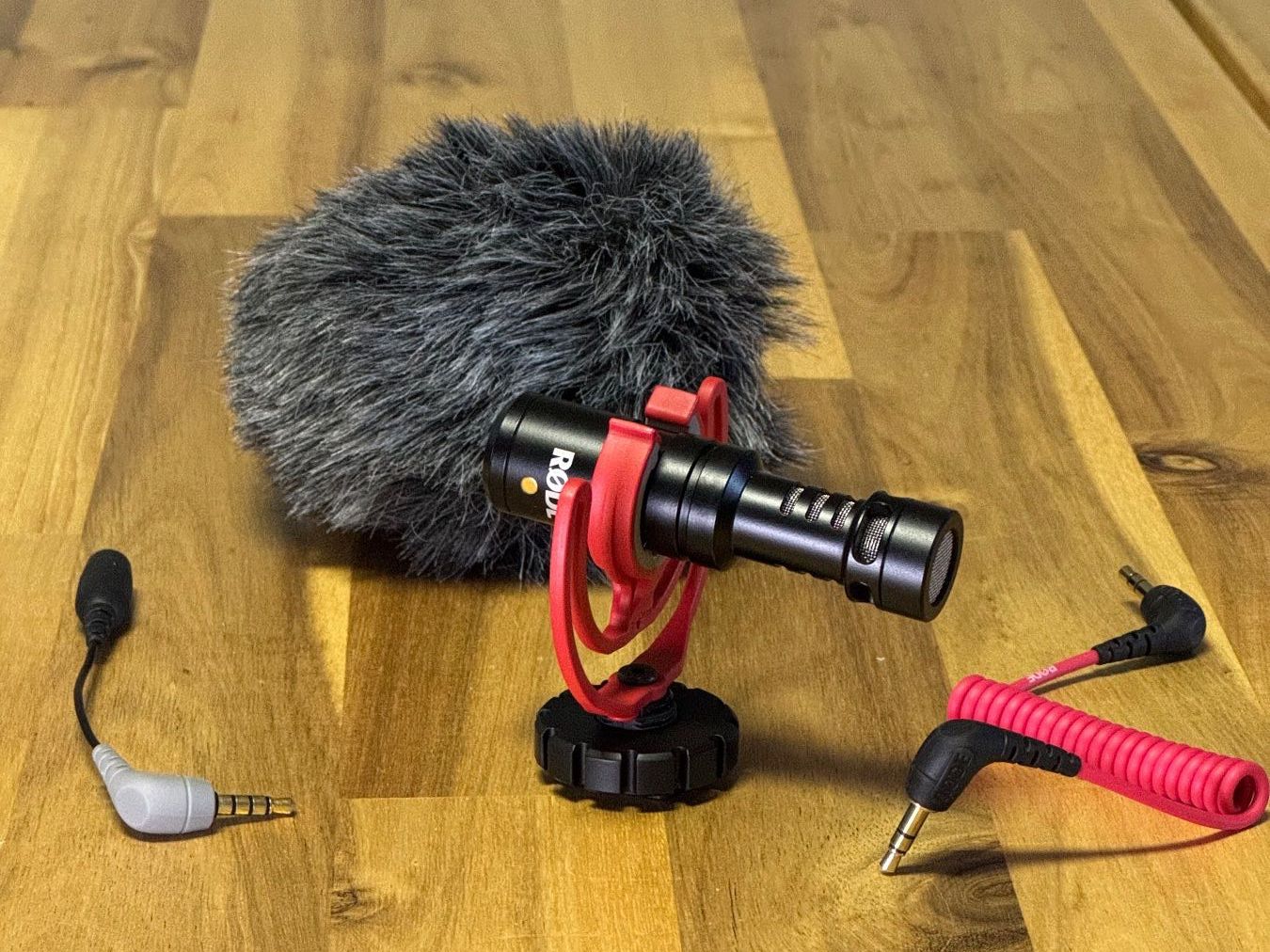Røde Microfoni: Røde VideoMicro – micro caméra compact + accessoires – Usato da Rossemaison venduto da Lutch_ 1