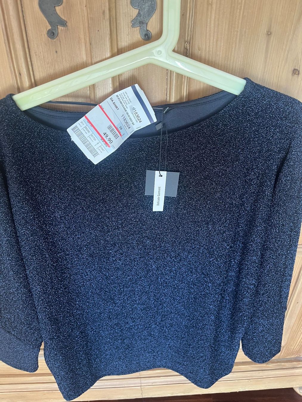 Lotti di vestiti: Schöne Damenbekleidung, Grösse 38 – Usato da Suhr venduto da brigittaba