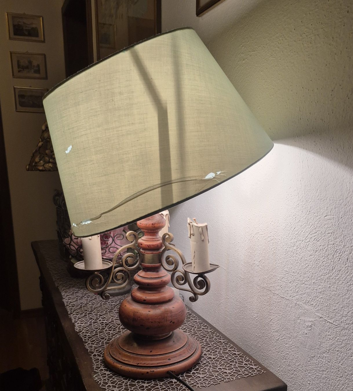 Lampade: Tischlampe – Usato da Basel venduto da Grbina64 3