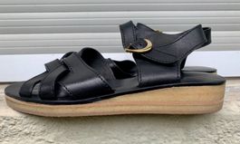 Splendide sandale A.P.C.RUE MADAME PARIS 100%cuir n.39 neuve