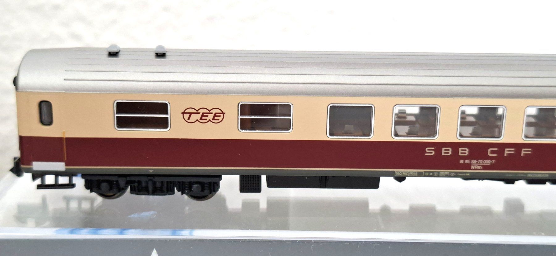 Kato Modellini di ferrovie: Kato SBB WRm  Restaurant  " TEE " K23302 – Nuovo (secondo la descrizione) da Biberist venduto da Ntrains 4