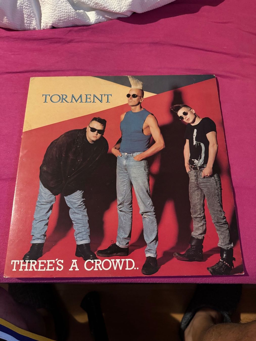 Vinyles: TORMENT -Threes A Crowd LP 1987 – D'occasion à Delémont par pinguino6