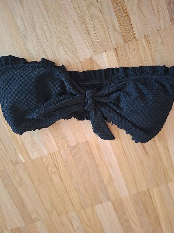 Costumi da bagno & Bikini: Badeanzug für Damen – Usato da Niederuzwil venduto da Liberatopixel 1