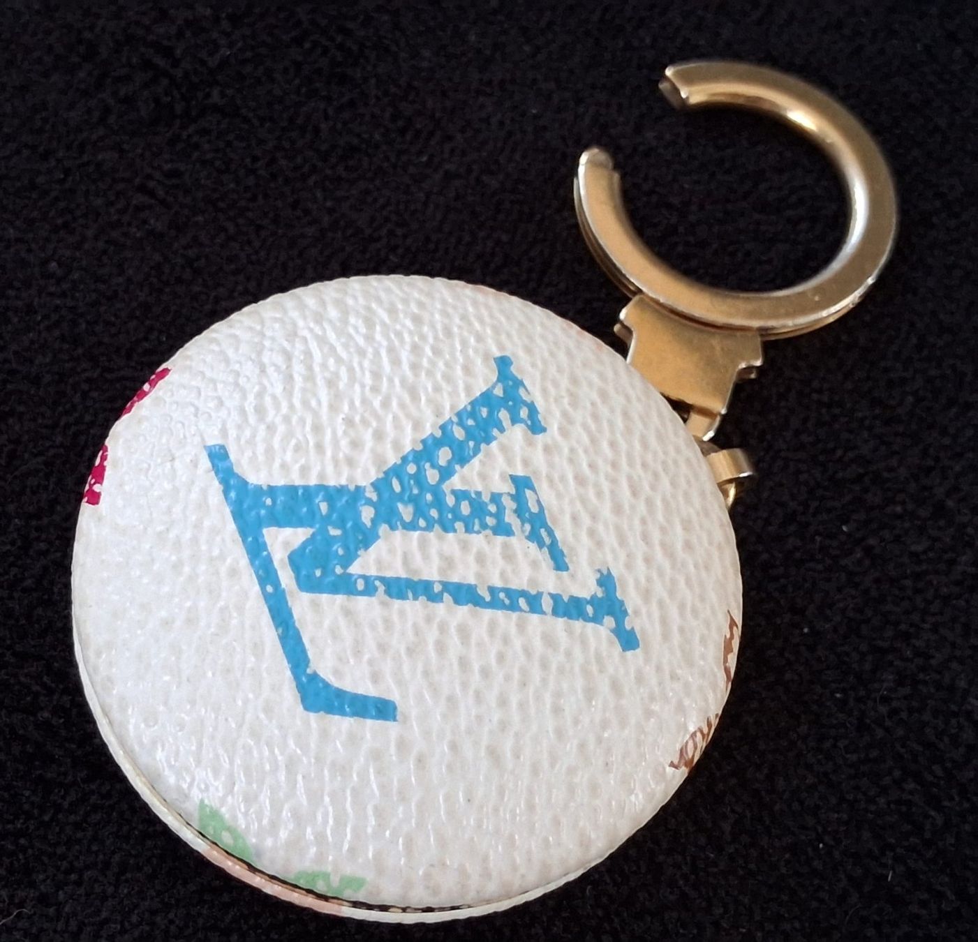 Louis Vuitton Schlüsselanhänger & - bänder: Louis Vuitton Murakami Astropill Key Ring Multicolore Weiss – Gebraucht aus Küttigen von soldolino 3