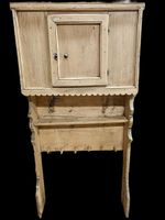 Seltenes Küchenmöbel aus Tannenholz und Eiche
