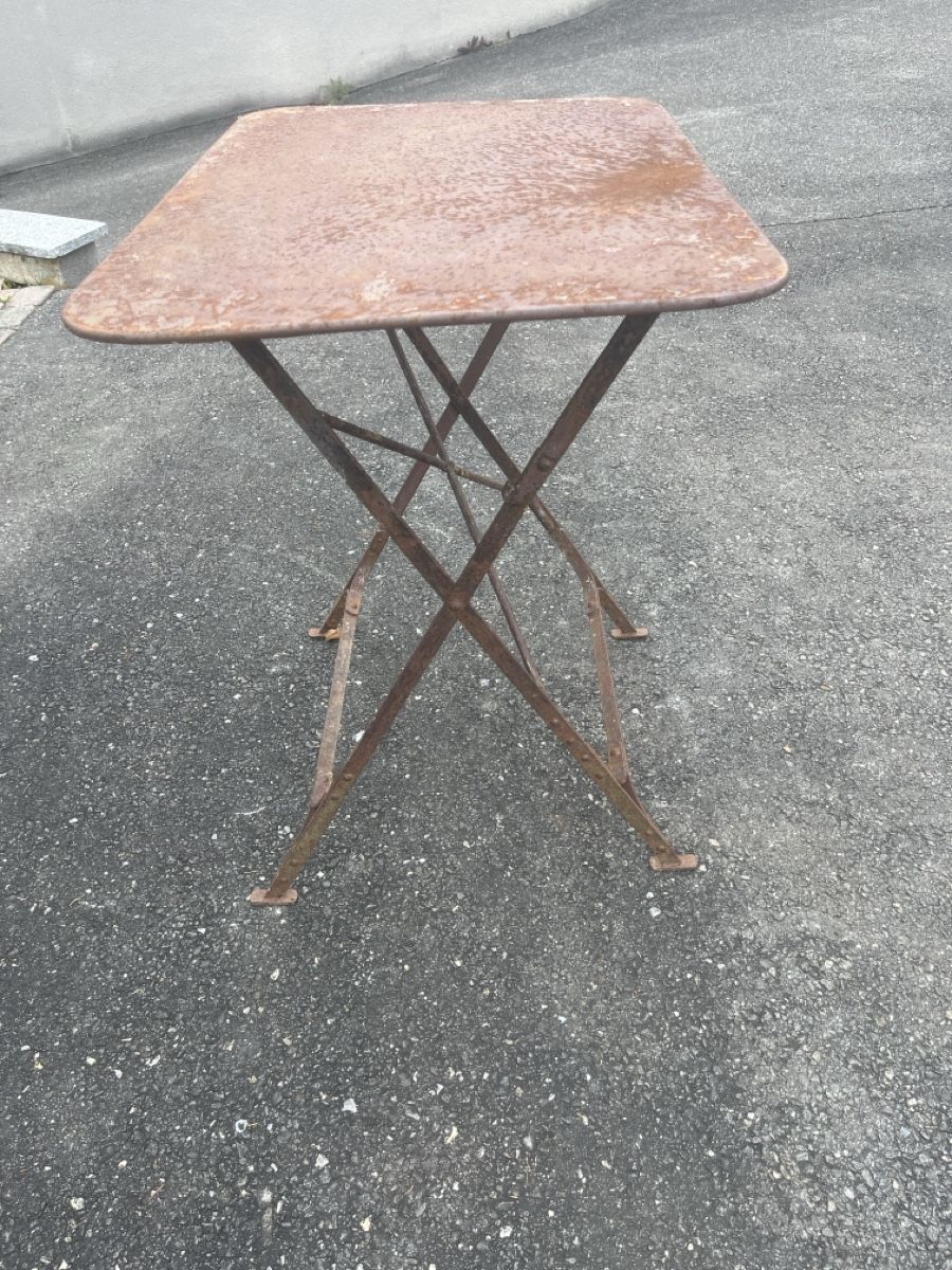 Tische: Table de jardin vintage, pliante, rivée , à restaurer! – Gebraucht aus Bex von epsonstylus 3