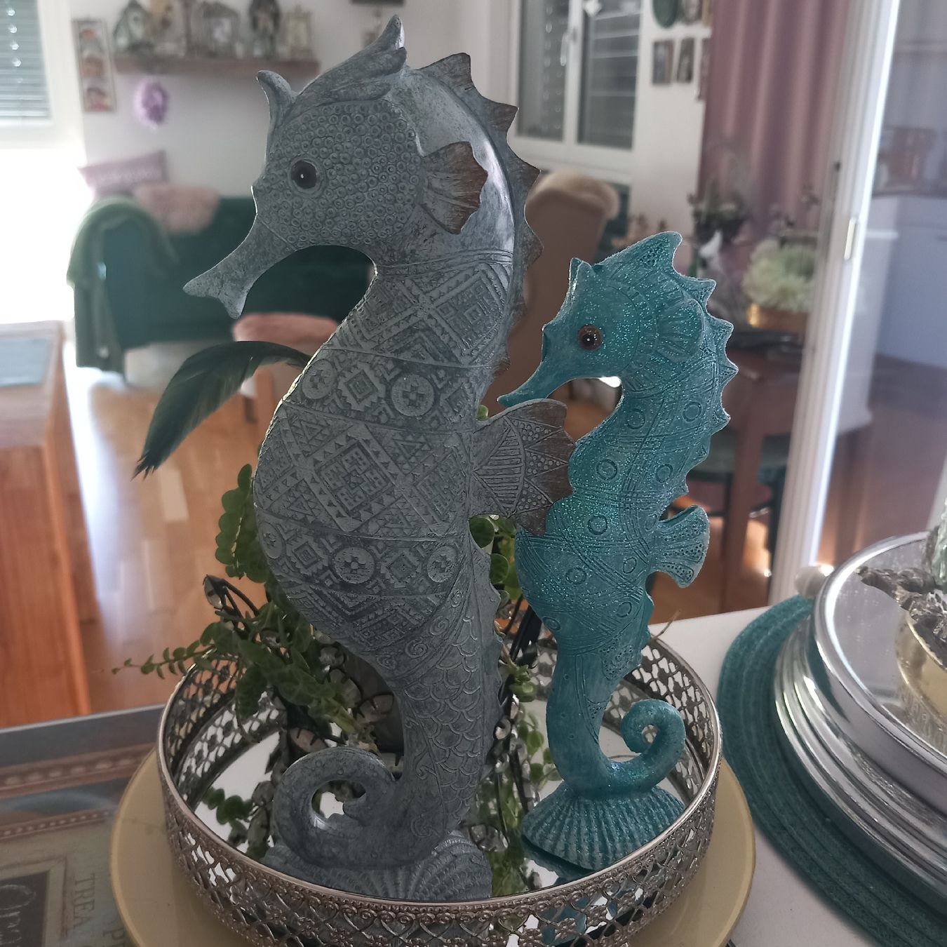 Statuette: DEKO: Zwei Seepferdchen grau u. blau/ neu – Nuovo (secondo la descrizione) da Aegerten venduto da gismolini 9