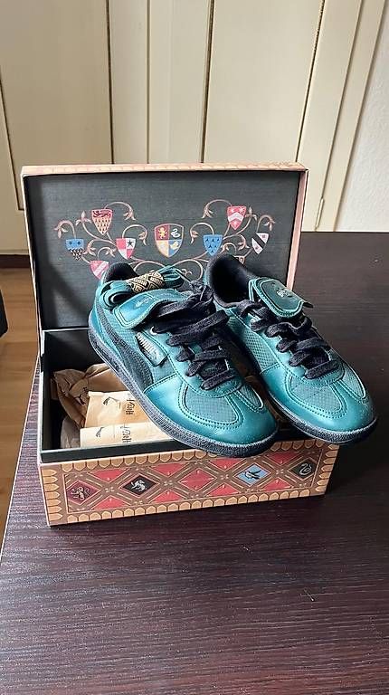 Puma Scarpe da uomo: Baskets Puma Palermo, édition Harry Potter, pointure 38,5, – Nuovo (secondo la descrizione) da le locle venduto da caryl