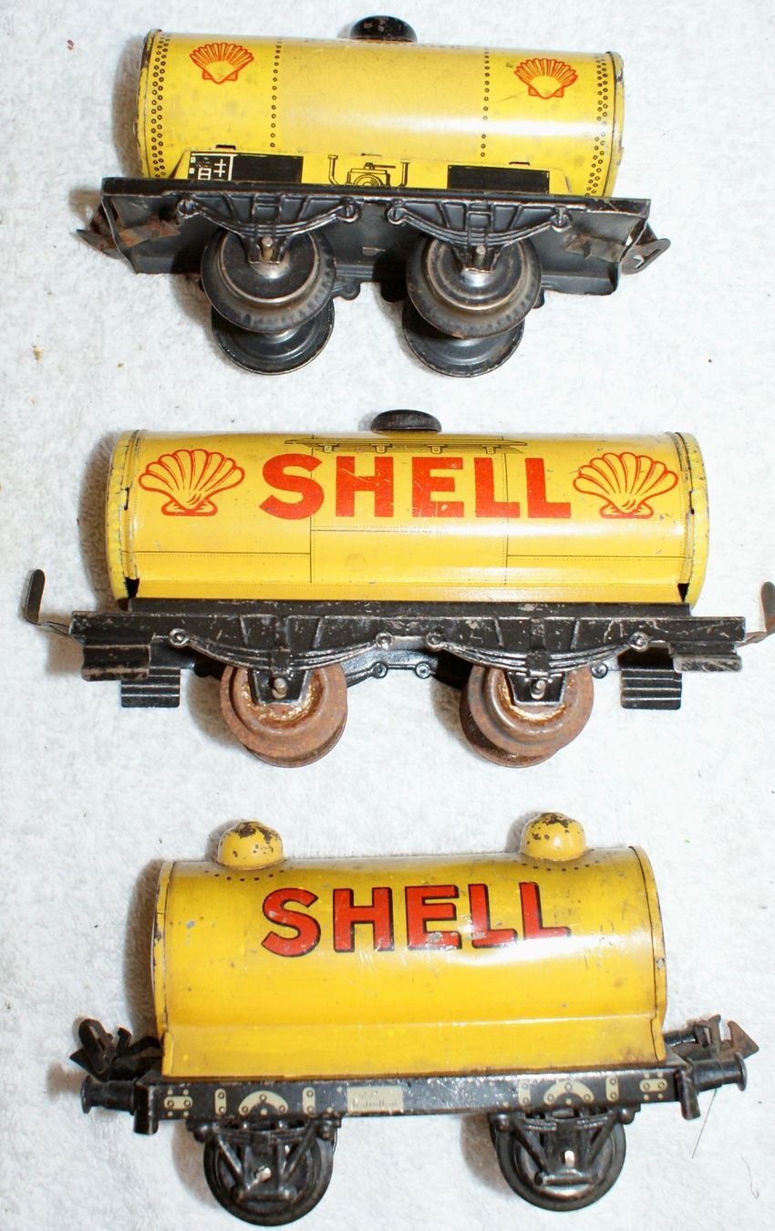 Modelleisenbahnen: 3 wagons citerne,  échelle 0 – Gebraucht aus Morrens VD von alain50