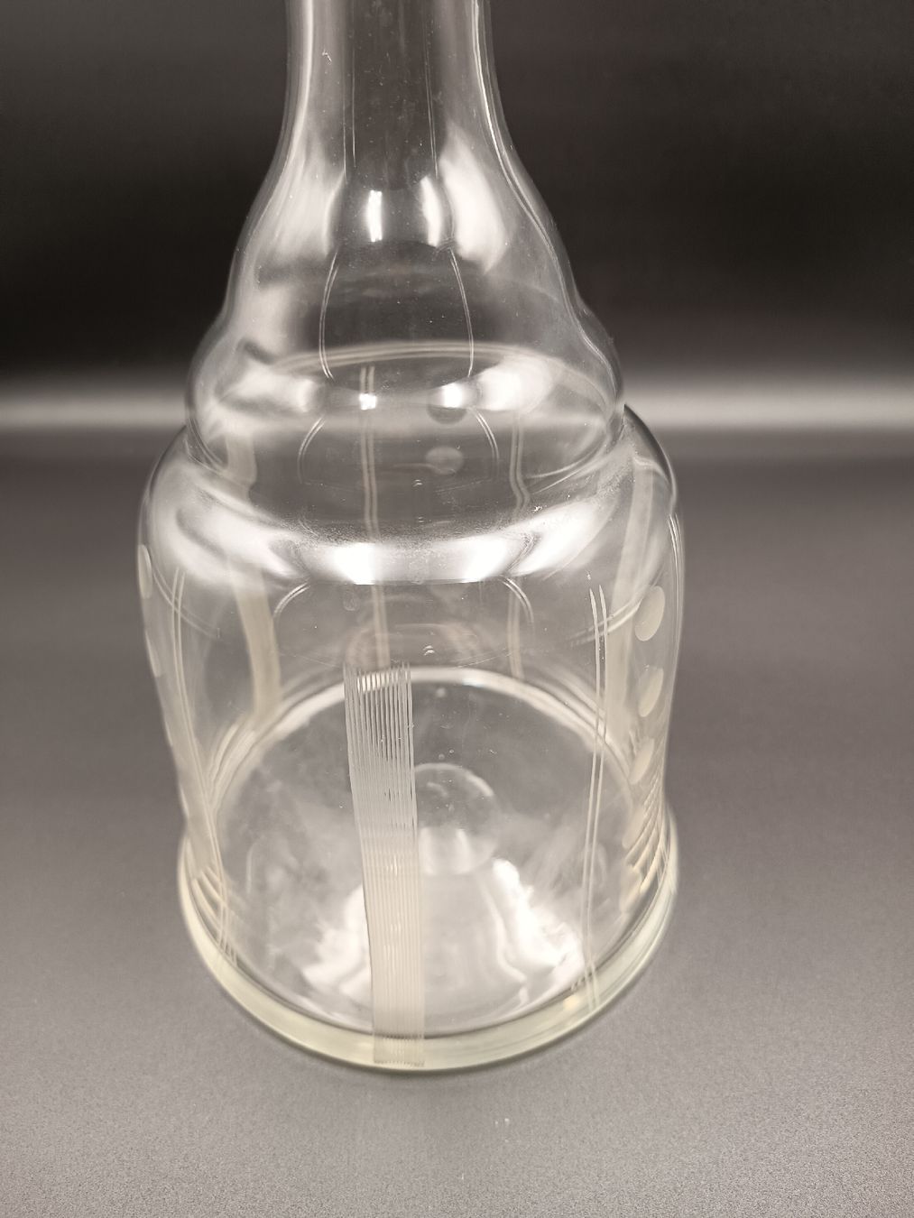 Caraffe: Glaskaraffe mit Schliffmuster Zustand gebraucht  – Usato da Wangen b. Olten venduto da crea_look 2